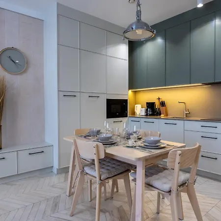 Zdrojowa 5 - Visitopl