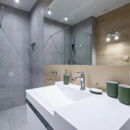 Zdrojowa 5 - Visitopl